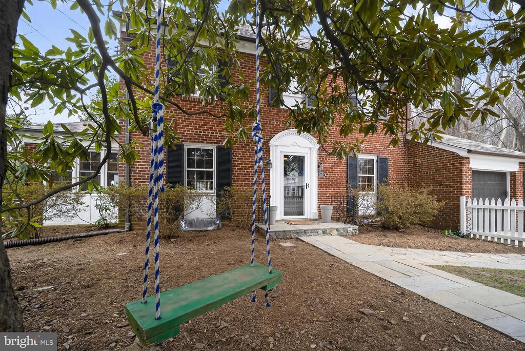 5445 30TH STREET NW