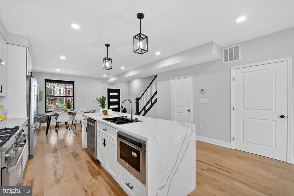 4017 14TH STREET NW