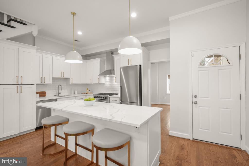 86 P STREET NW