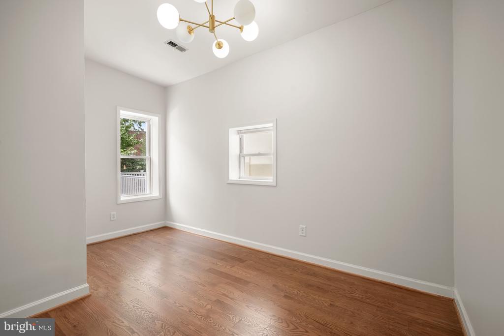 86 P STREET NW