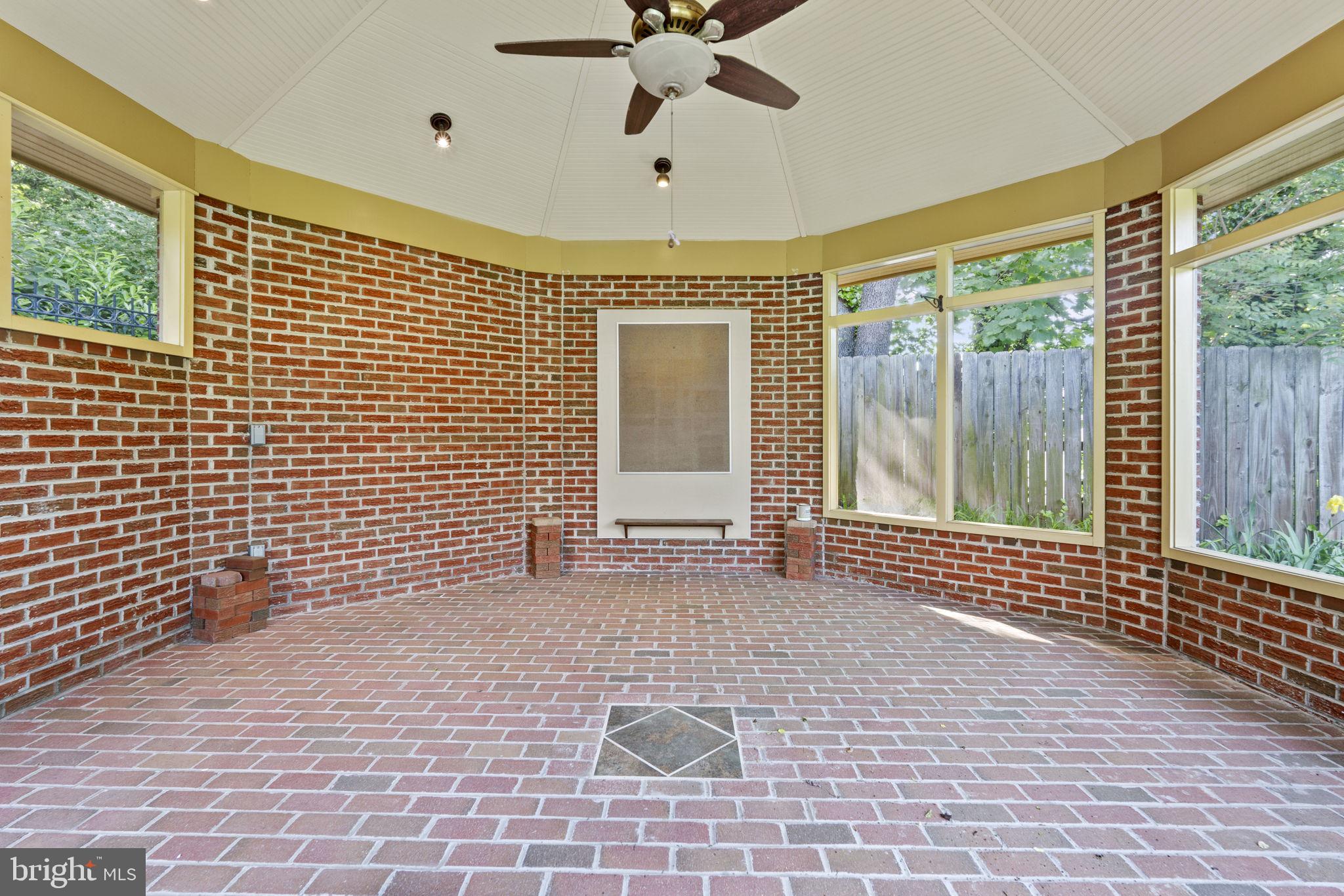 12 Wessex Rd