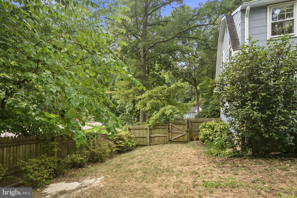 114 Sunnyside Rd