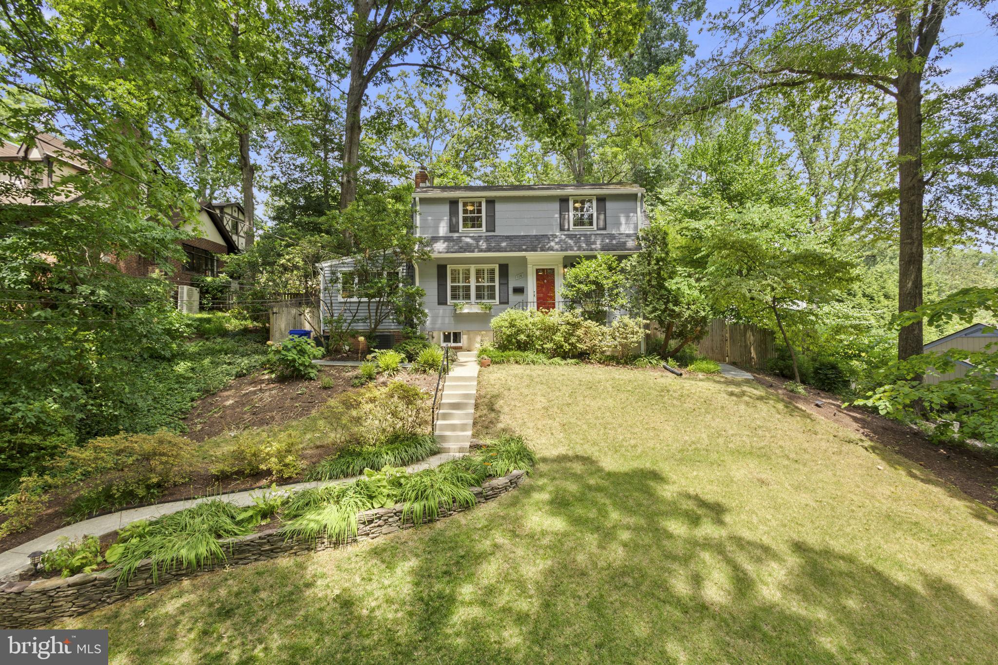 114 Sunnyside Rd