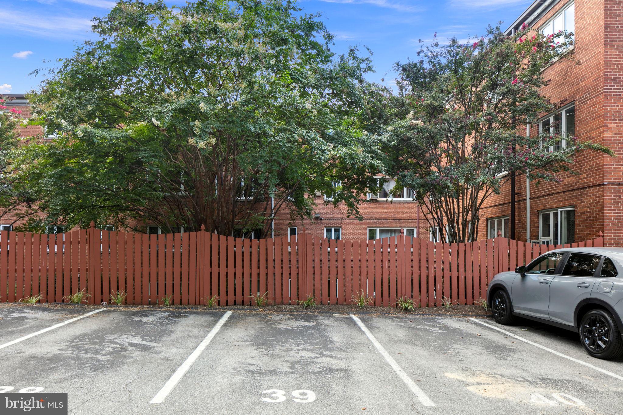 111 Lee Ave #407