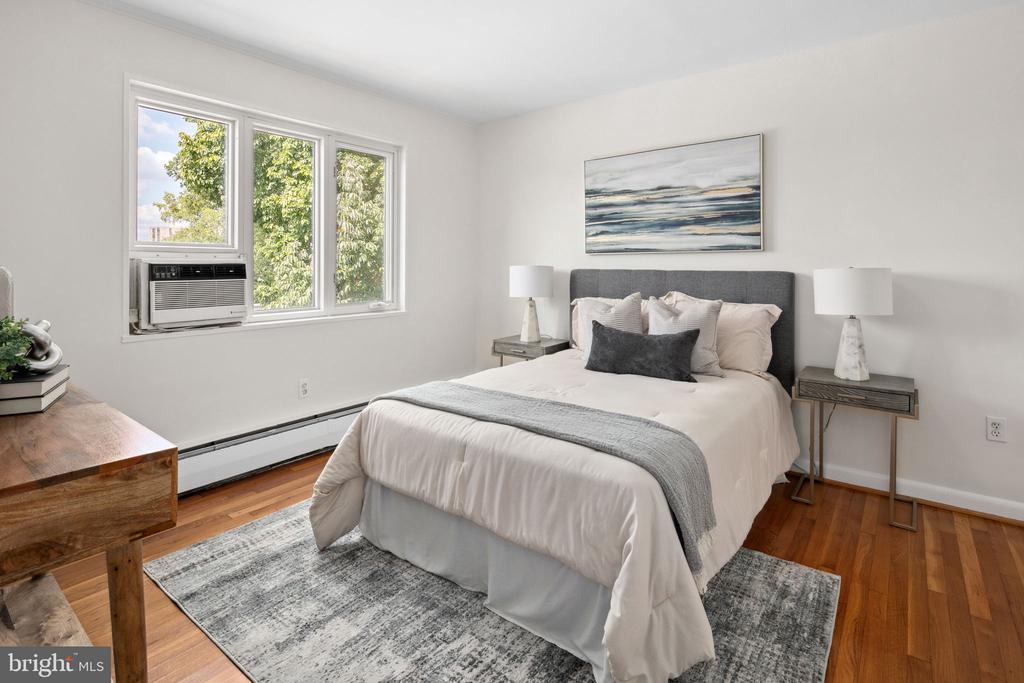 111 Lee Ave #407