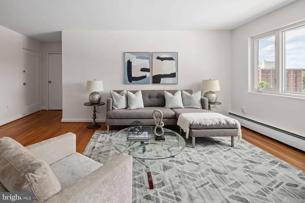 111 Lee Ave #407