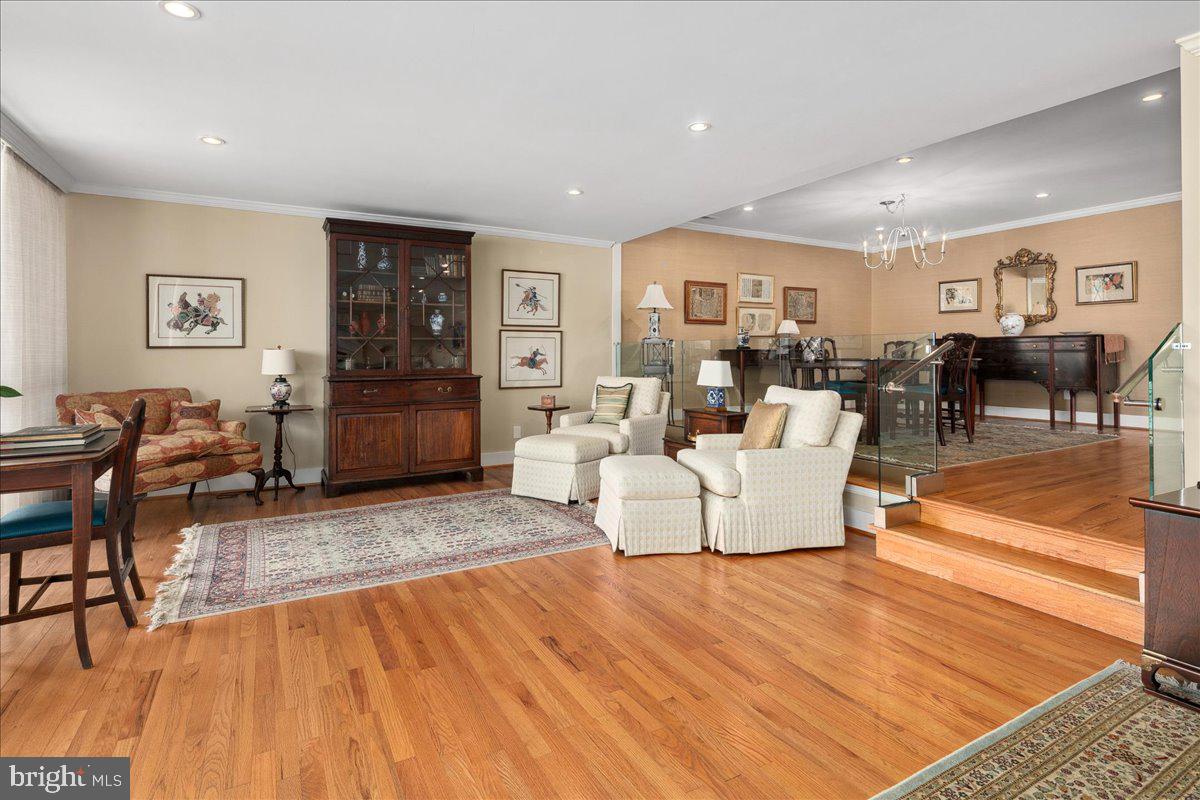 4986 Sentinel Dr #15-401