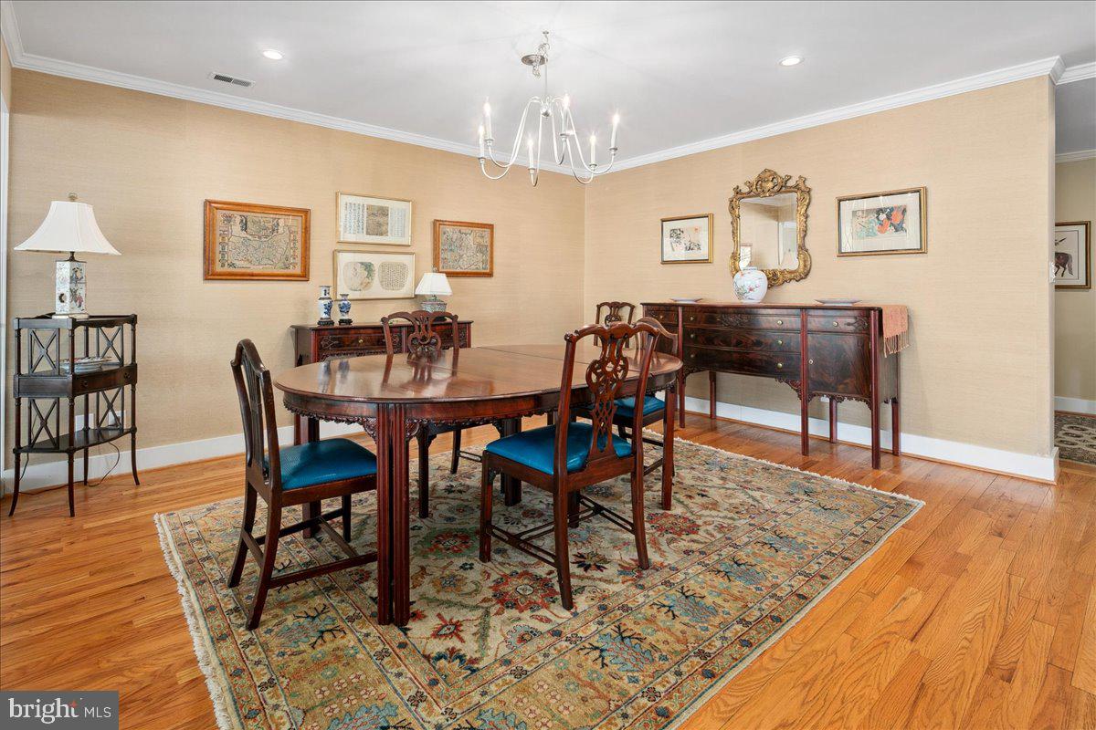 4986 Sentinel Dr #15-401