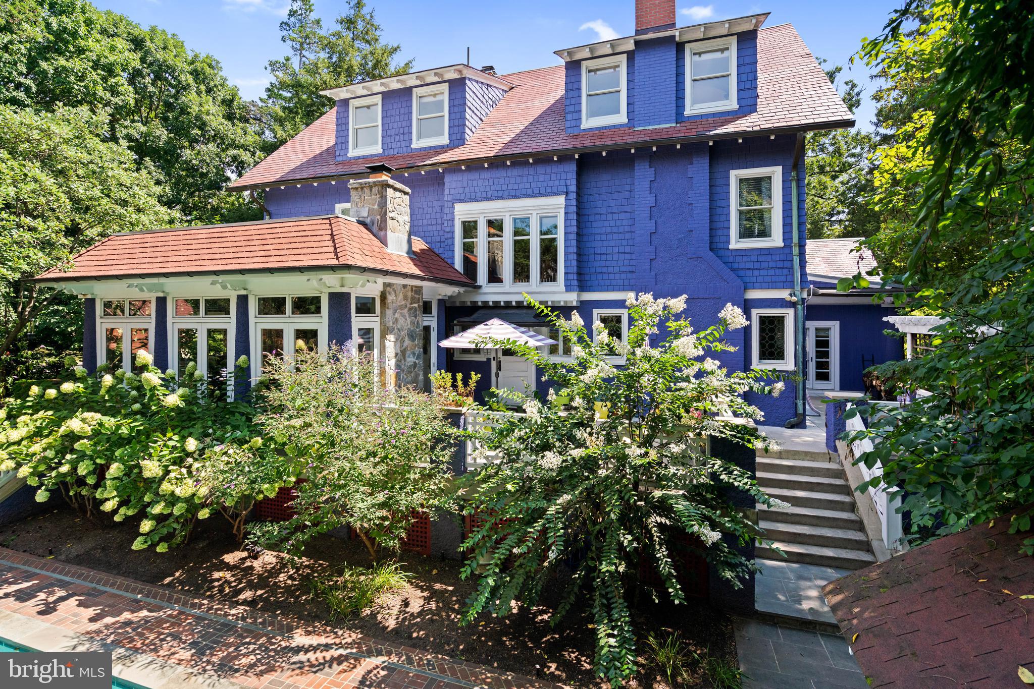 5 CHEVY CHASE CIRCLE