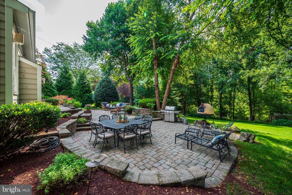 15106 WHITETAIL WAY
