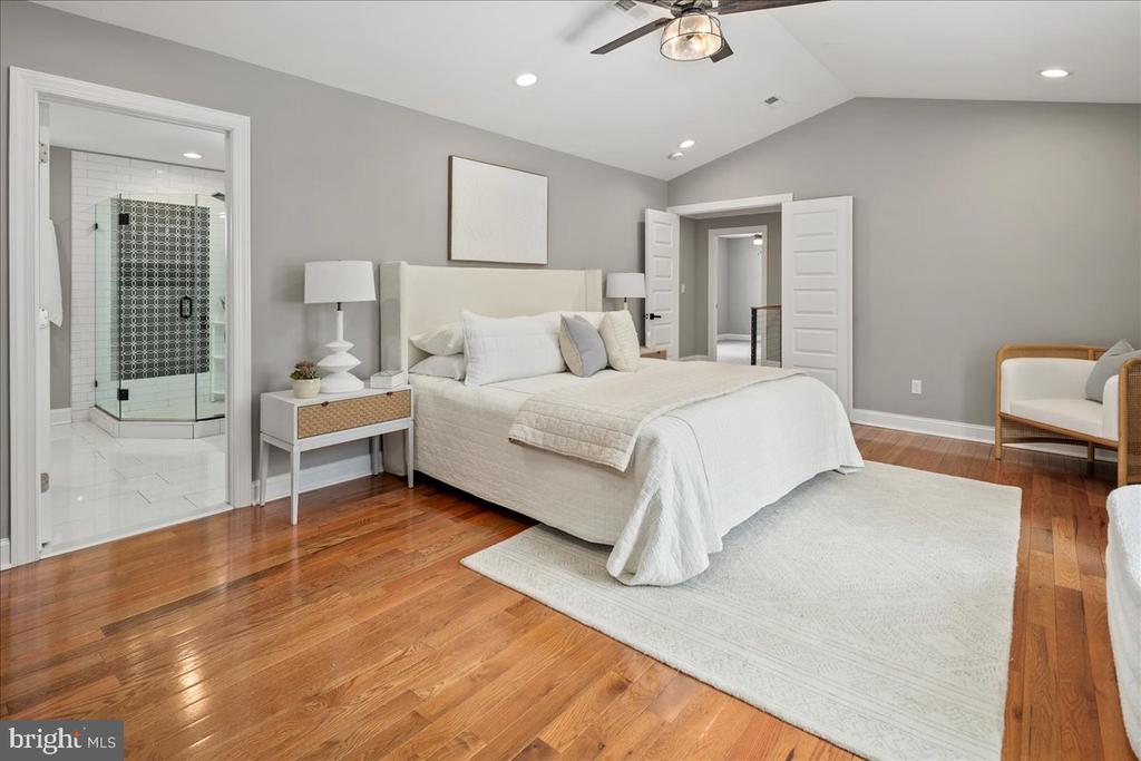 111 SUNNYSIDE ROAD