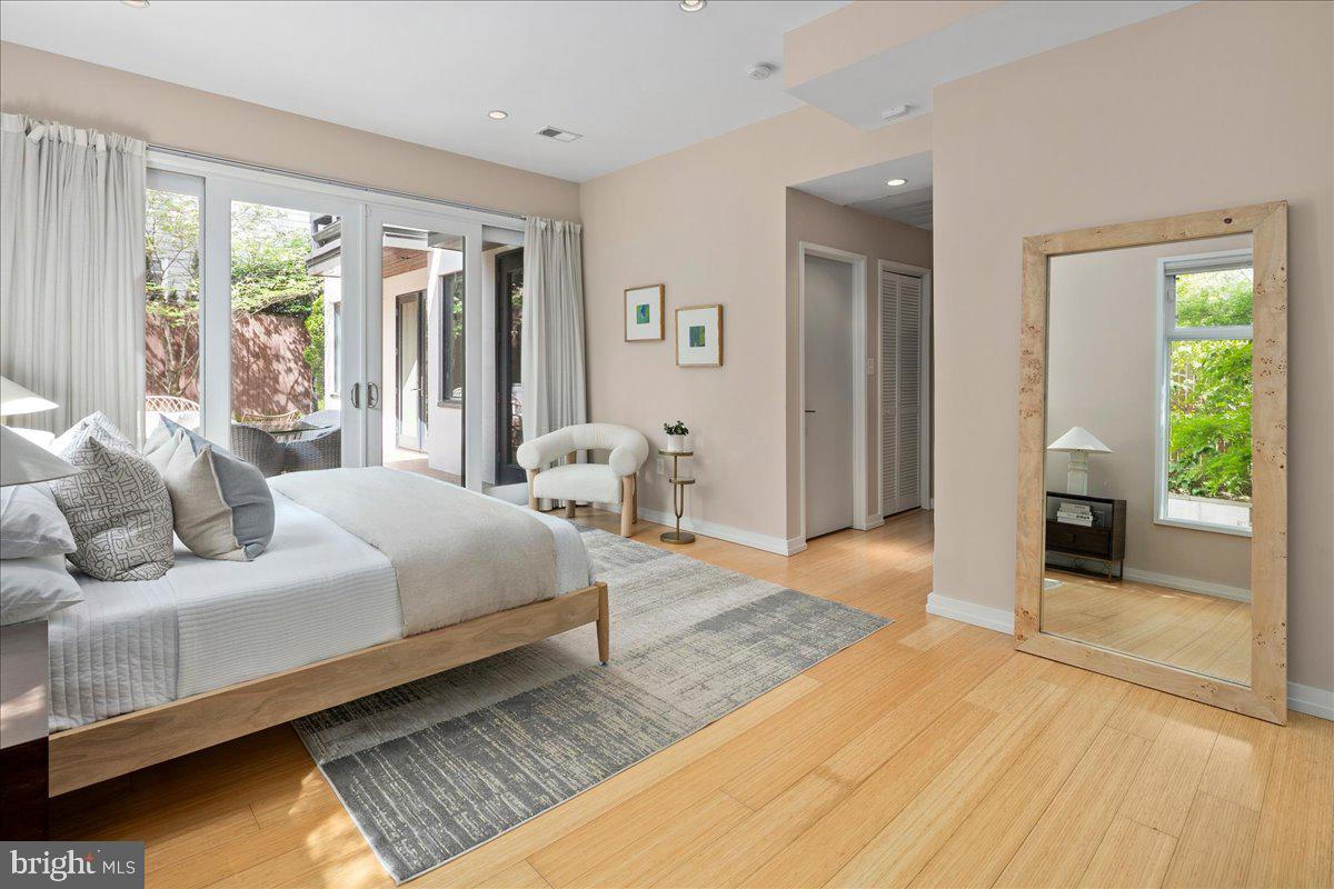 4324 ROSEDALE AVENUE