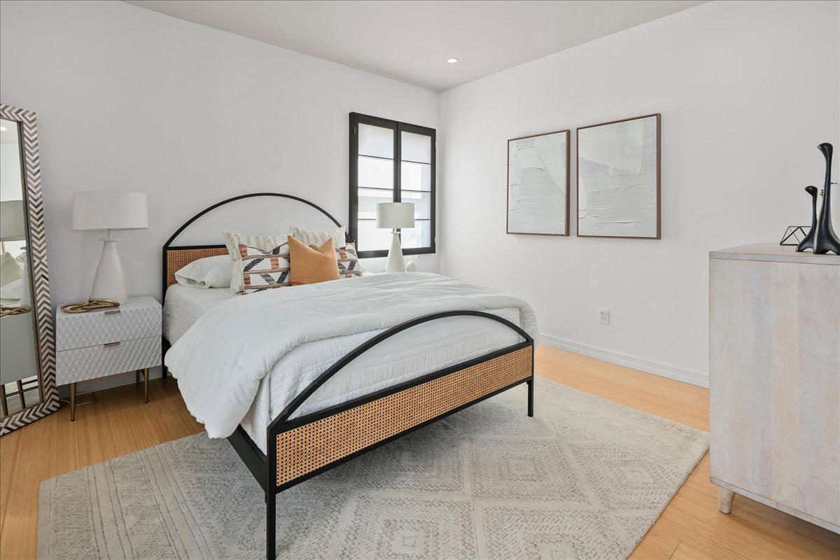 4324 ROSEDALE AVENUE