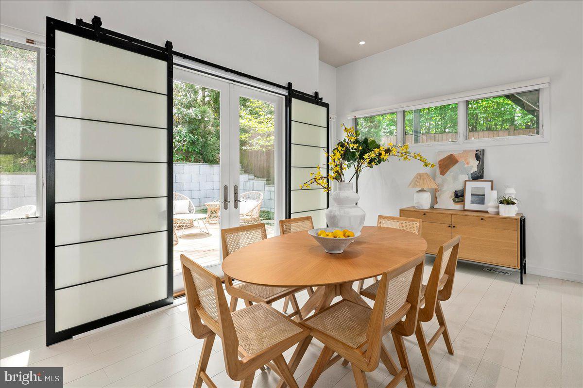 4324 ROSEDALE AVENUE