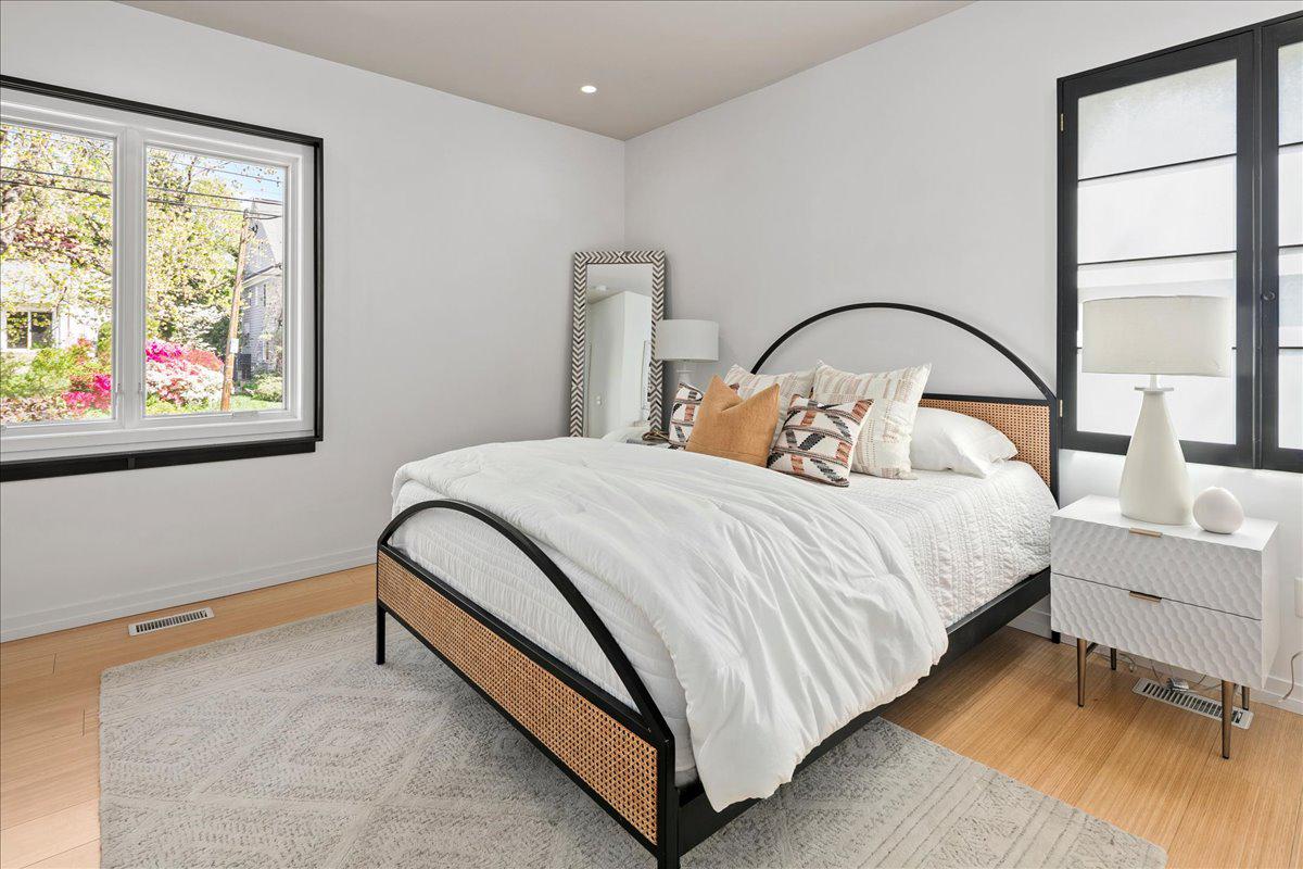 4324 ROSEDALE AVENUE