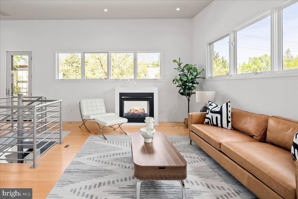 4324 ROSEDALE AVENUE