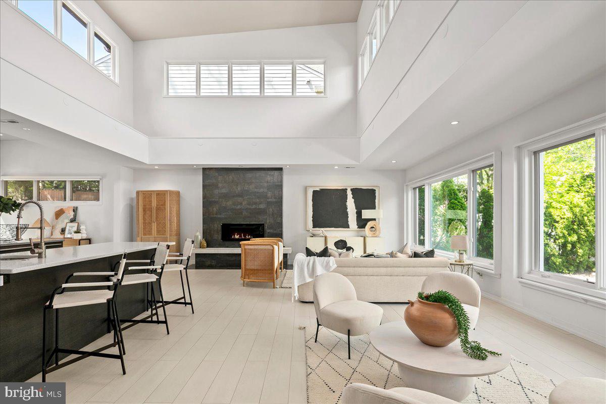 4324 ROSEDALE AVENUE