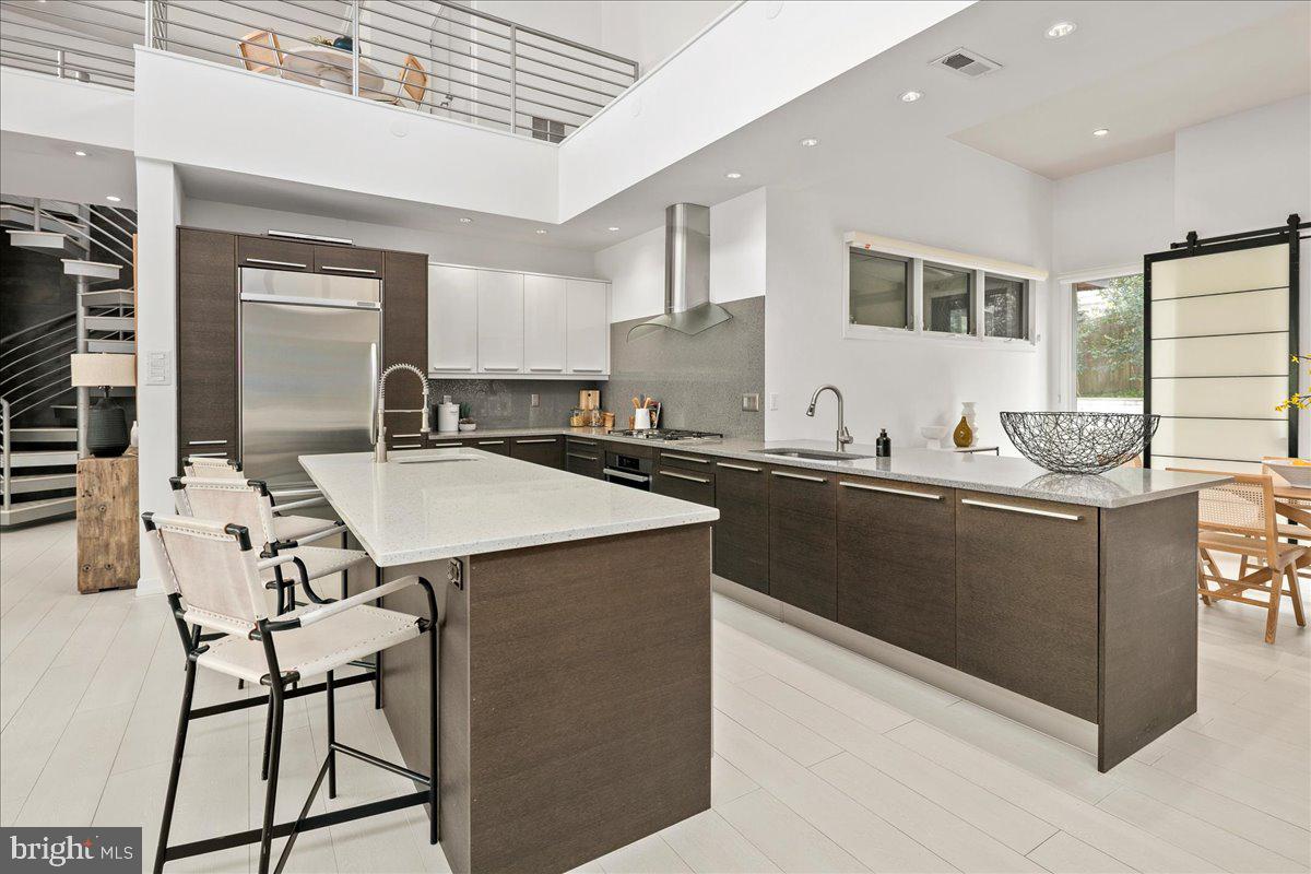 4324 ROSEDALE AVENUE