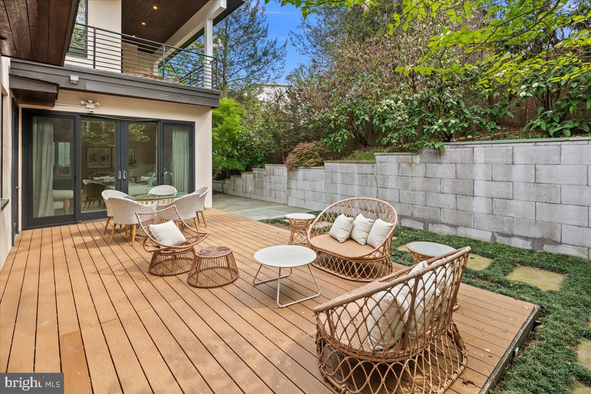 4324 ROSEDALE AVENUE