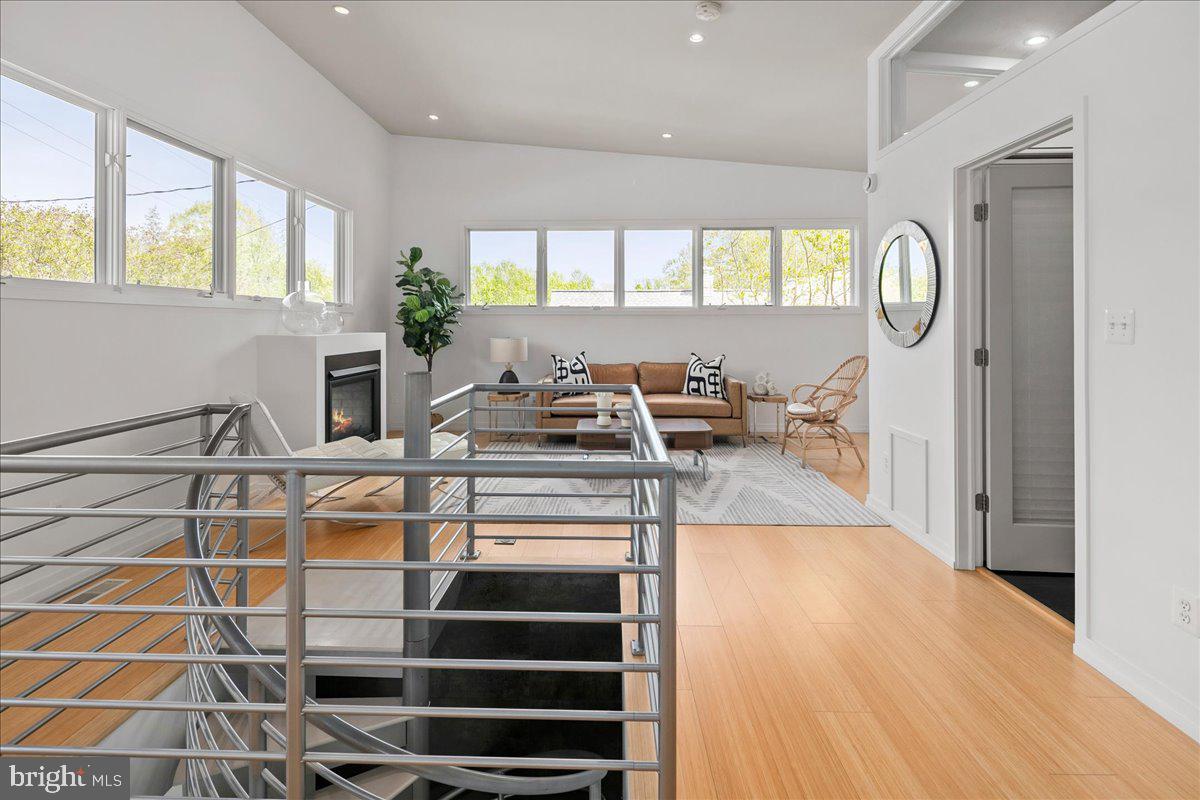 4324 ROSEDALE AVENUE