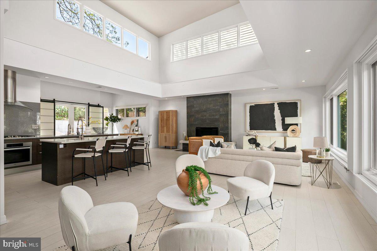 4324 ROSEDALE AVENUE