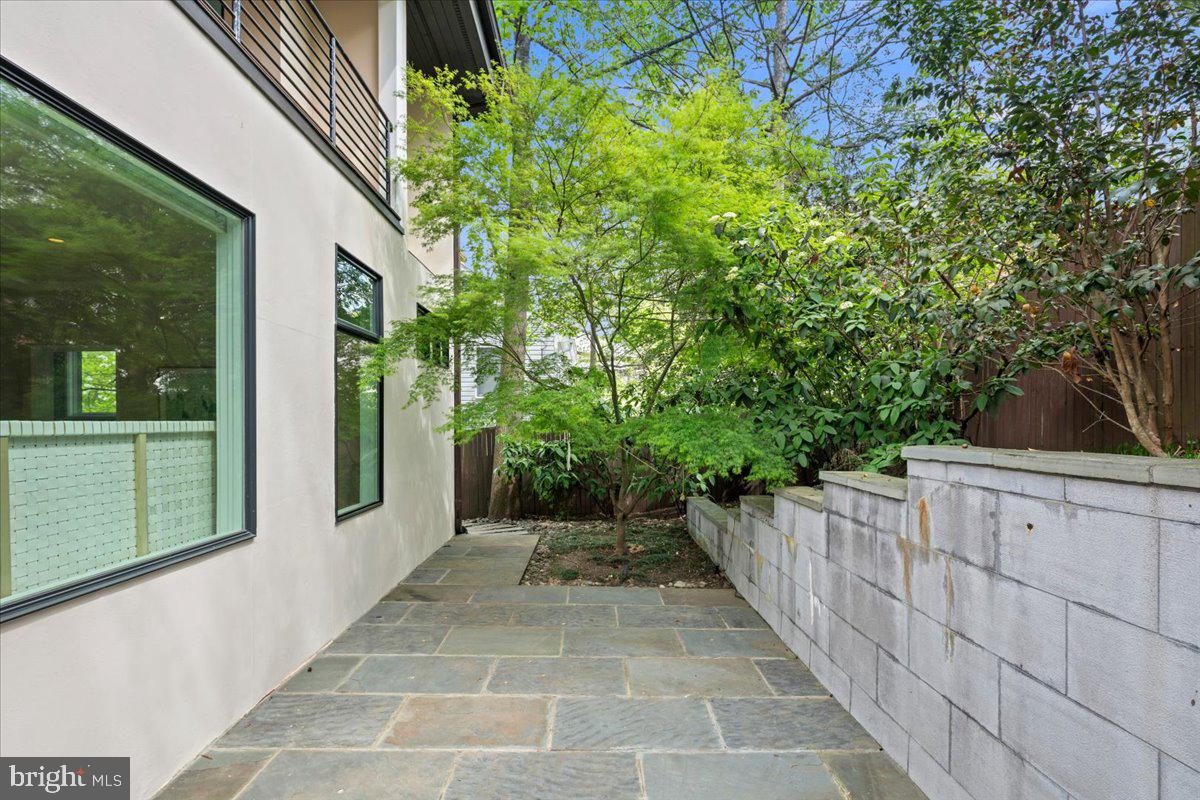 4324 ROSEDALE AVENUE