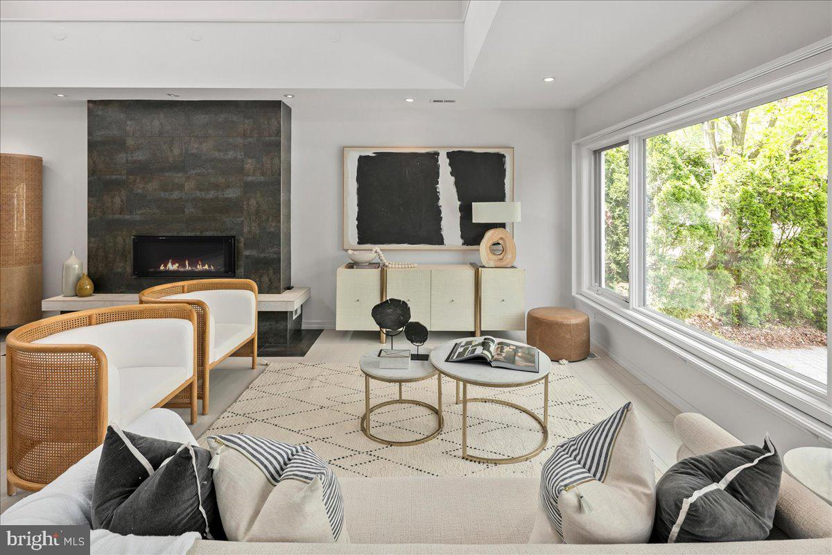 4324 ROSEDALE AVENUE