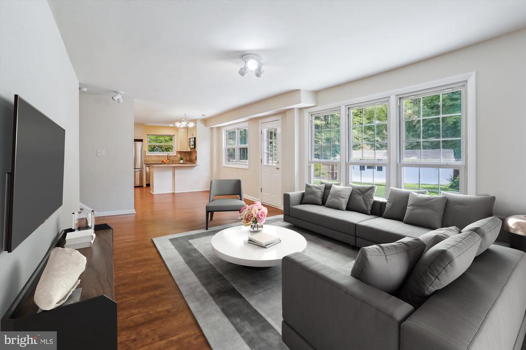 3909 WOODLAWN ROAD