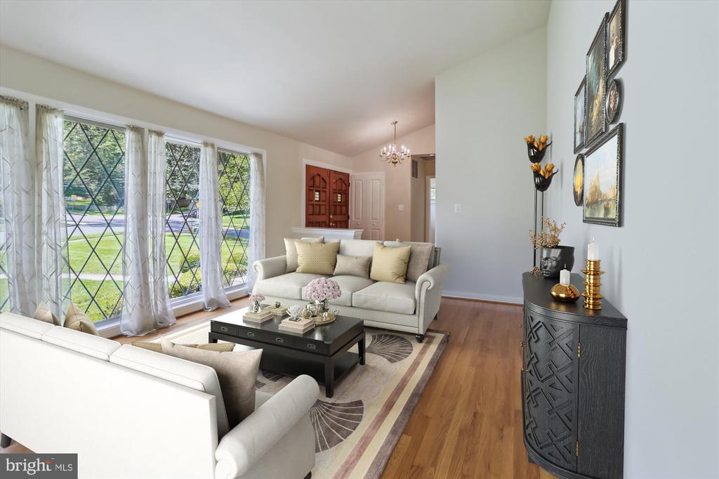 3909 WOODLAWN ROAD