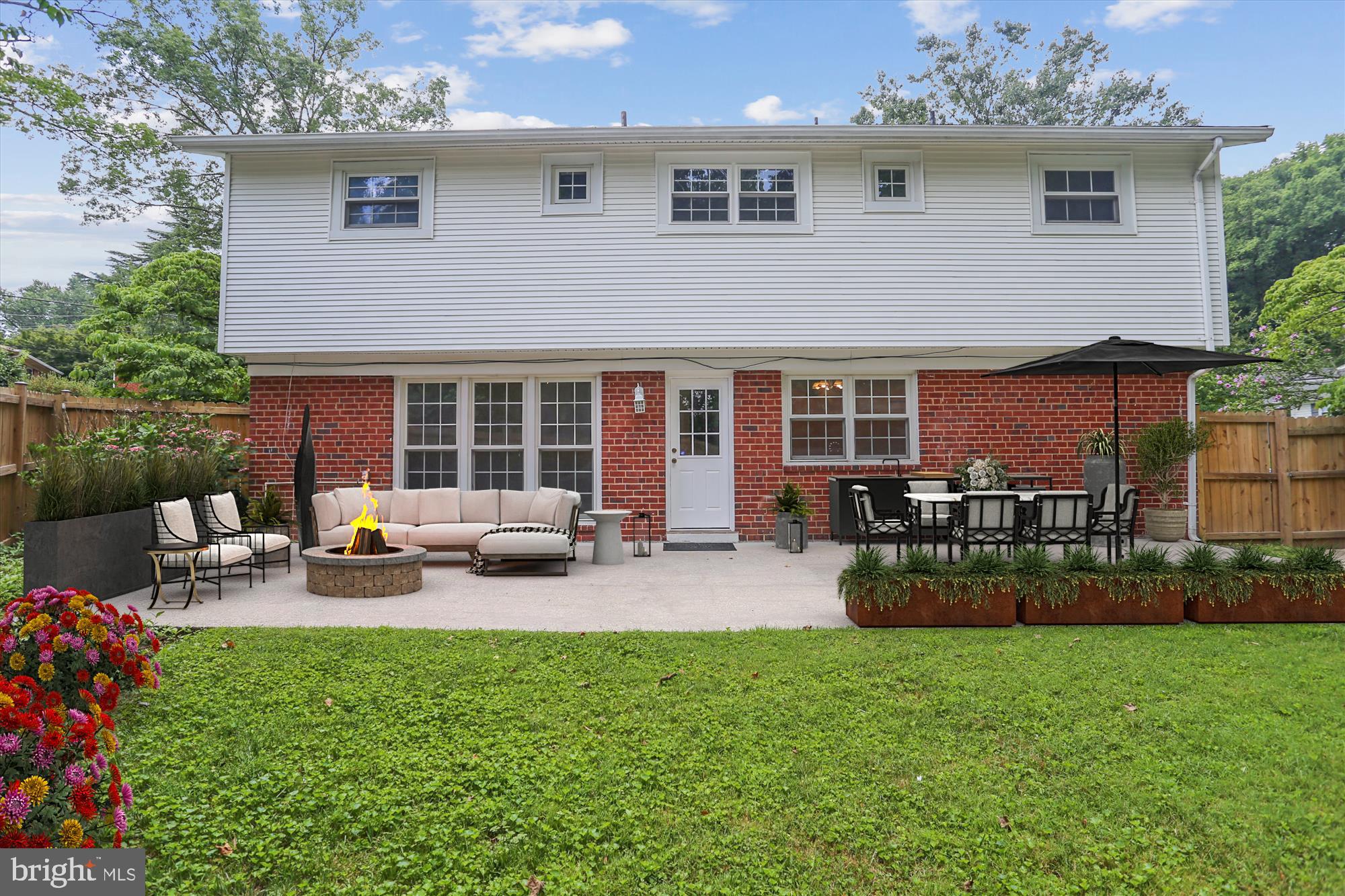 3909 WOODLAWN ROAD