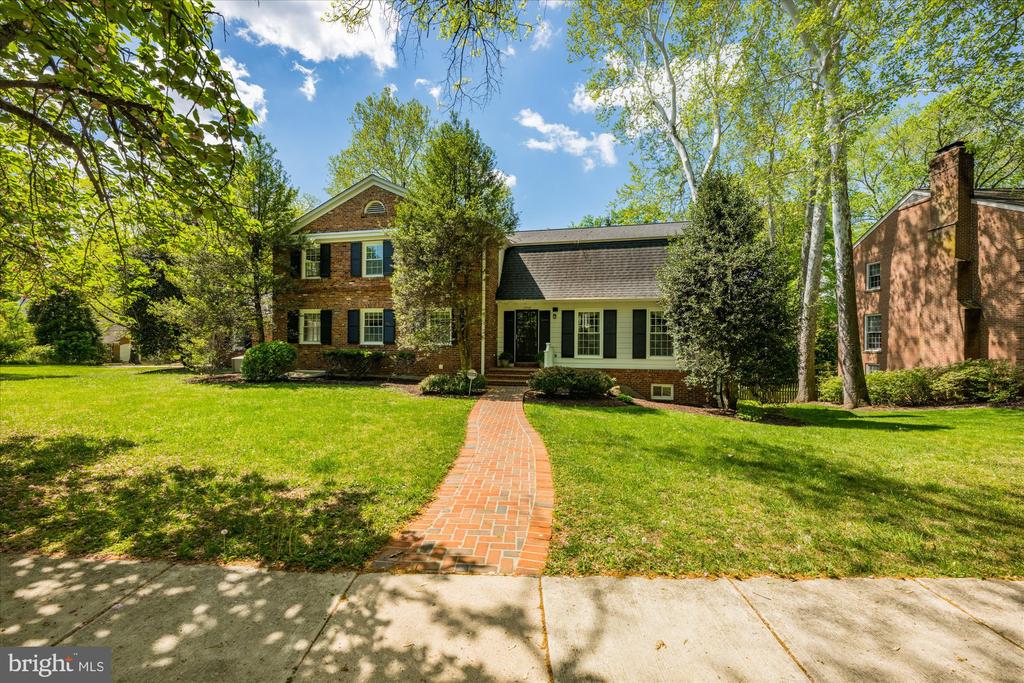 10500 STABLE LANE