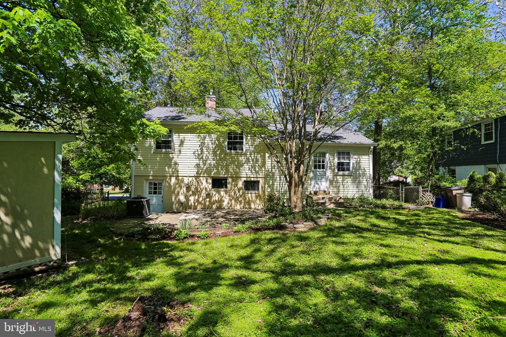 803 BURDETTE ROAD