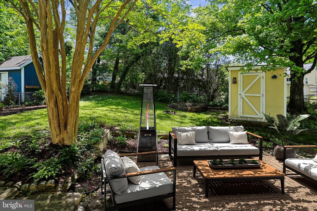 803 BURDETTE ROAD