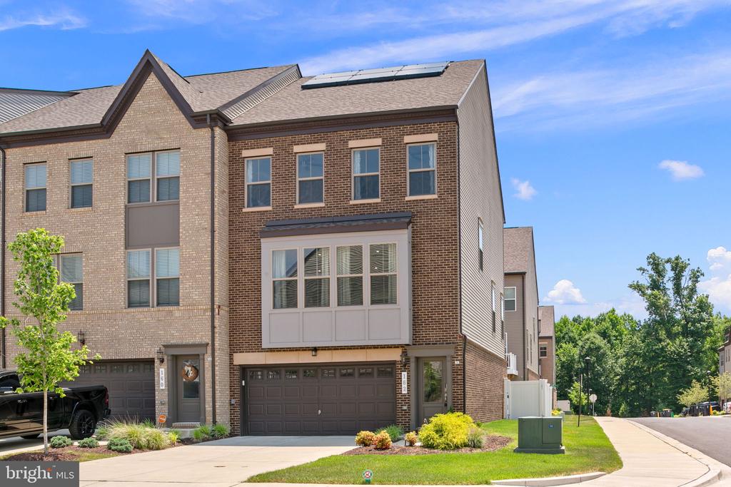 162 Capital Ct