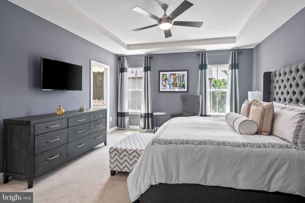 162 Capital Ct