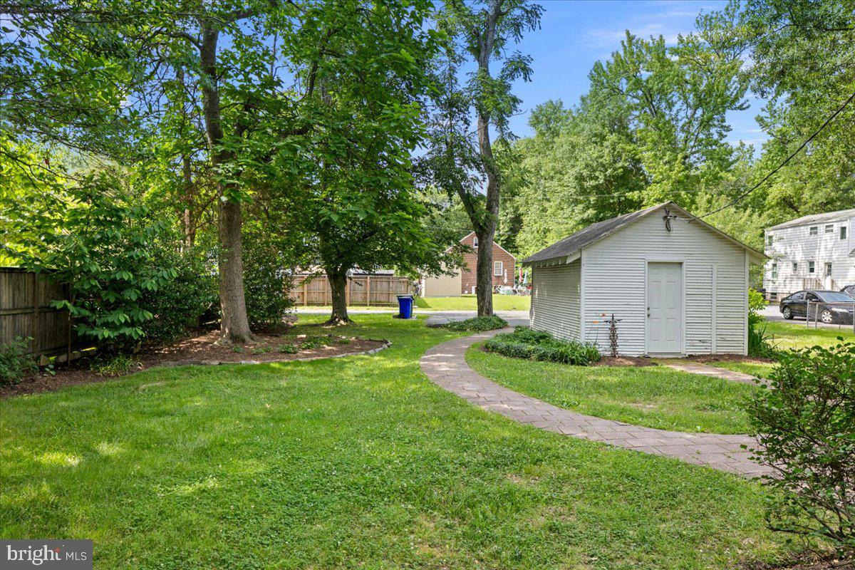 4805 CALVERT ROAD