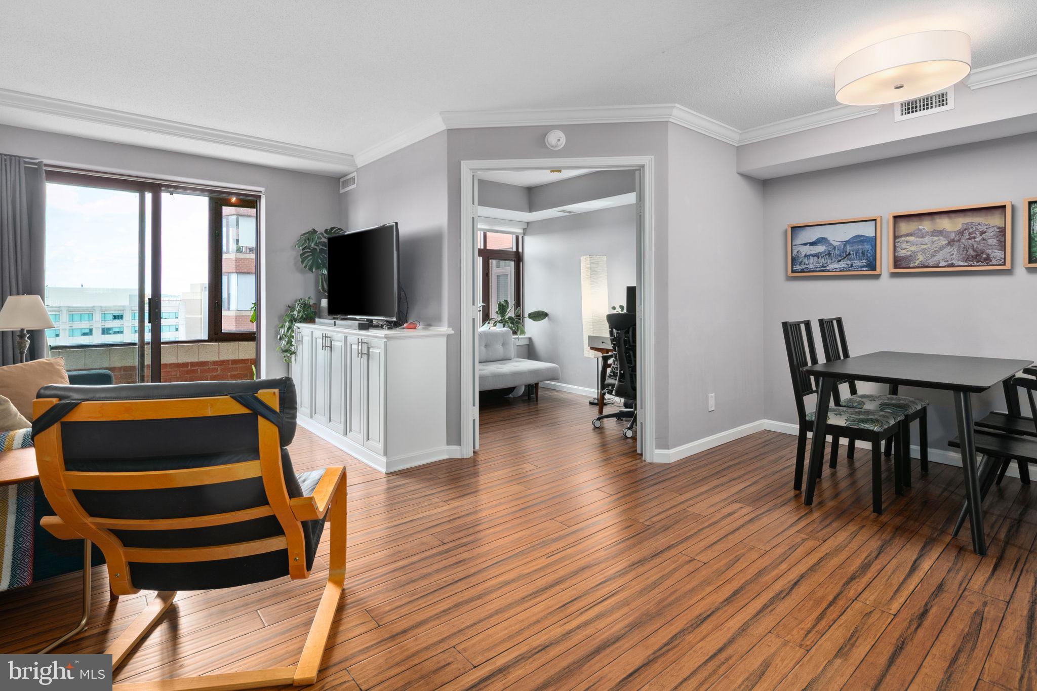 2400 Clarendon Blvd #816