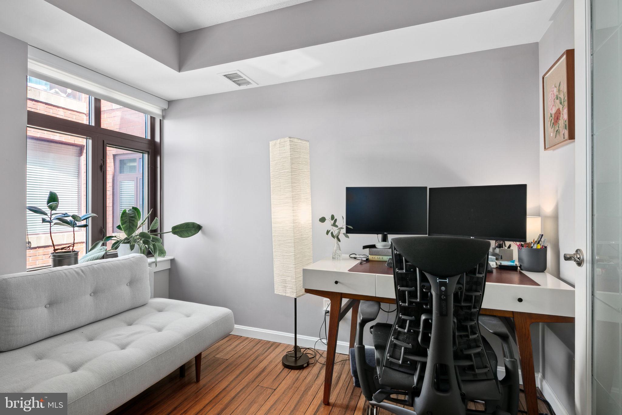 2400 Clarendon Blvd #816