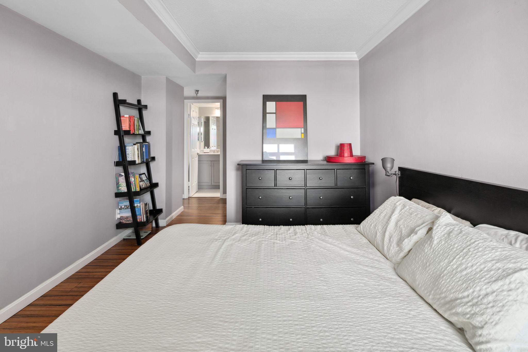 2400 Clarendon Blvd #816