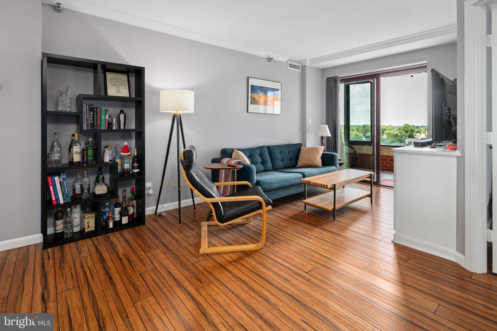 2400 Clarendon Blvd #816