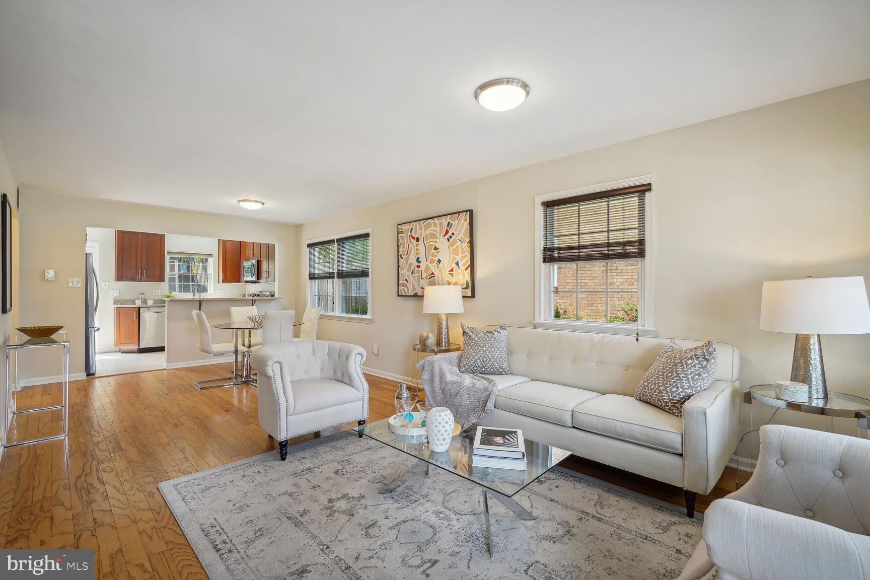 315 Laverne Ave