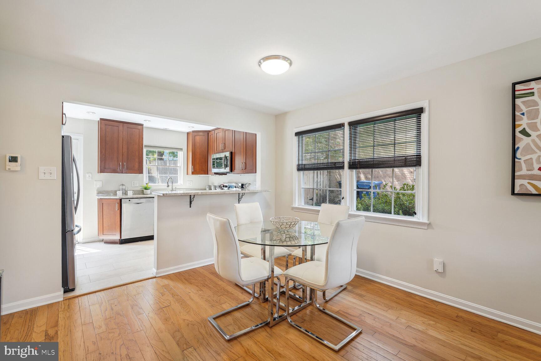 315 Laverne Ave