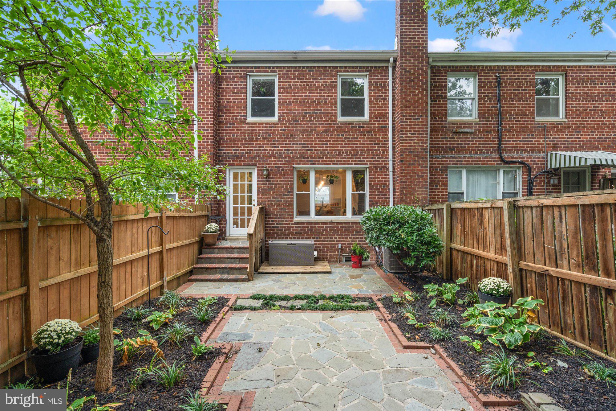 230 Burgess Ave