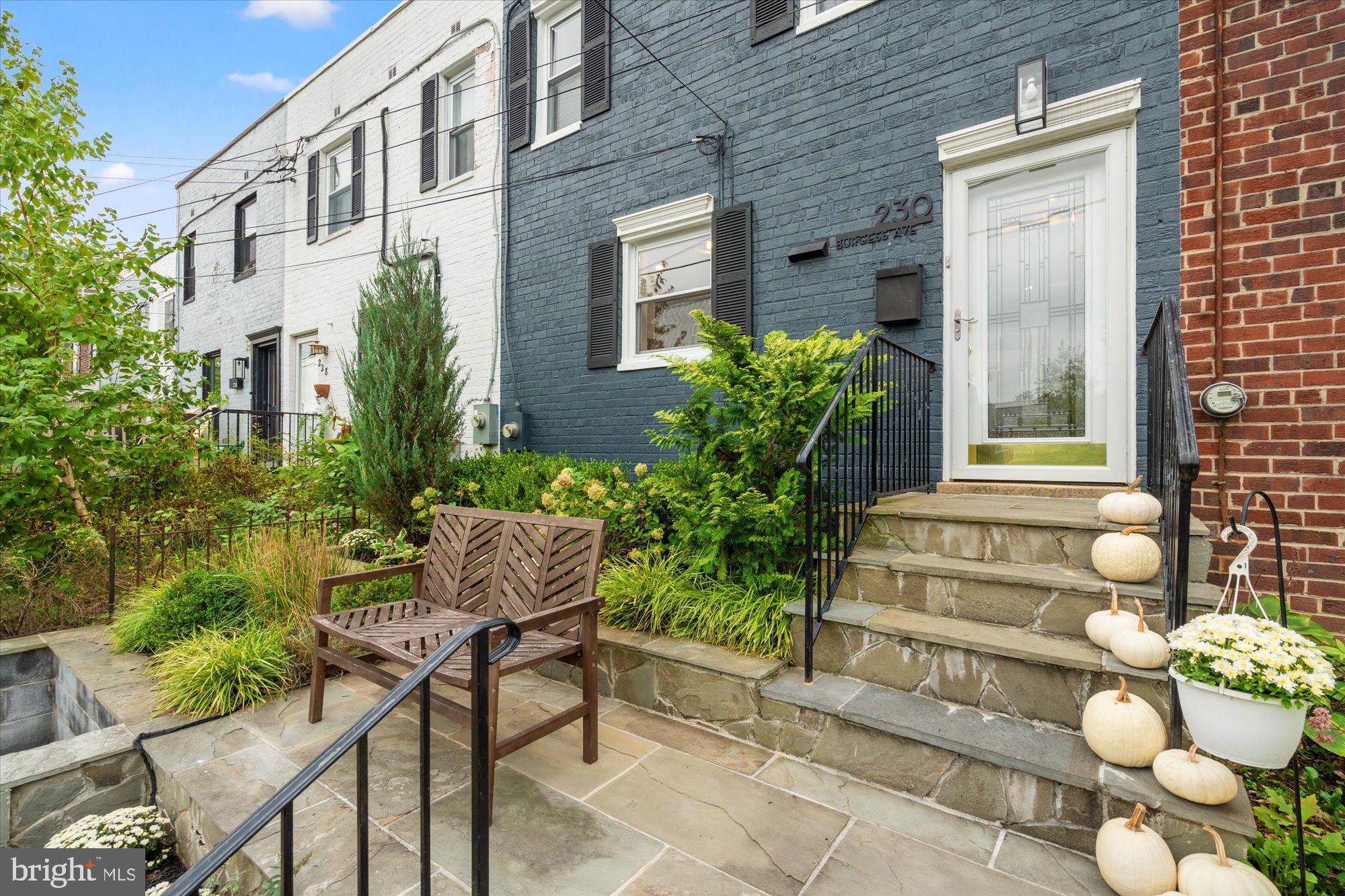 230 Burgess Ave