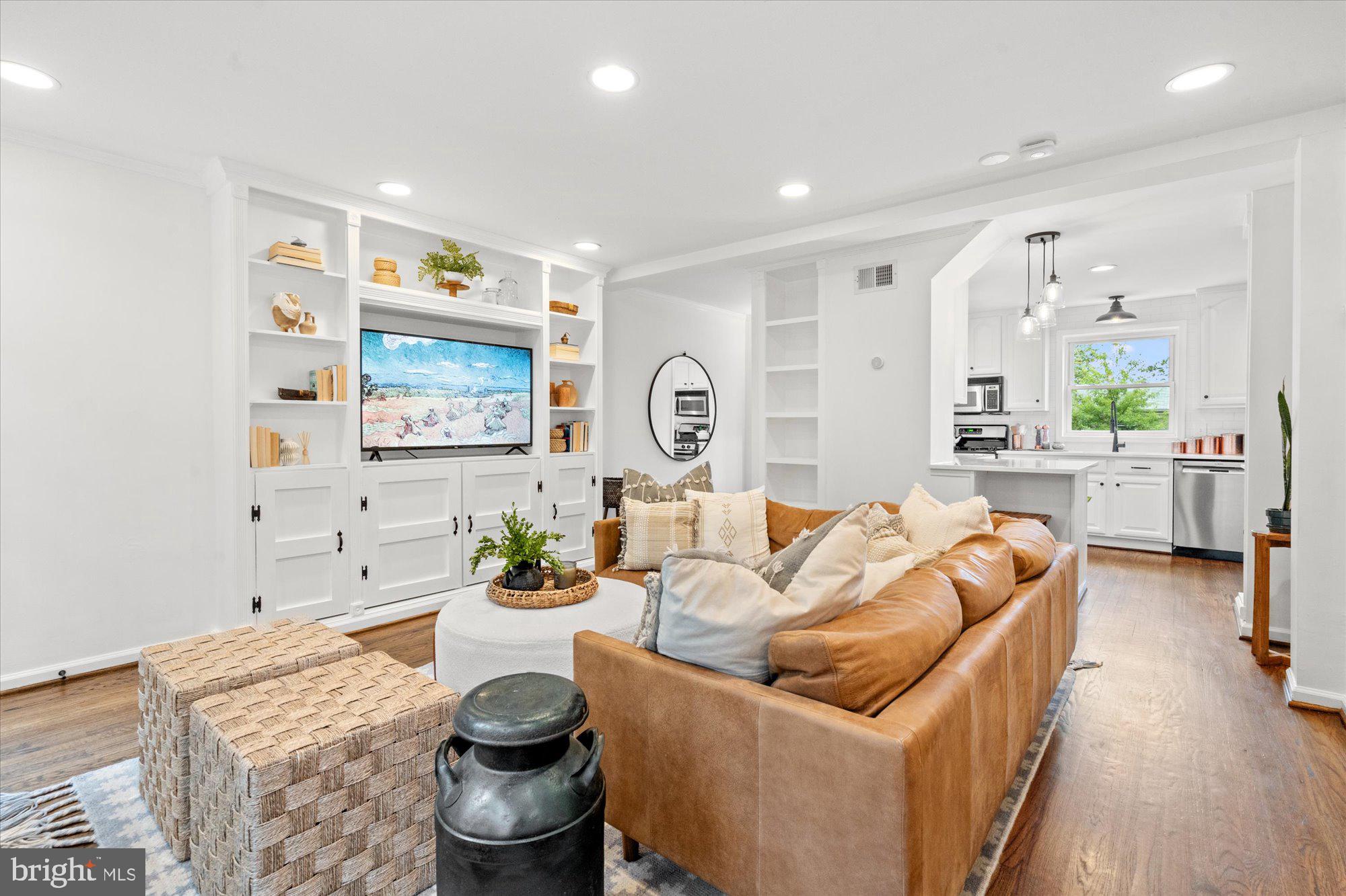230 Burgess Ave