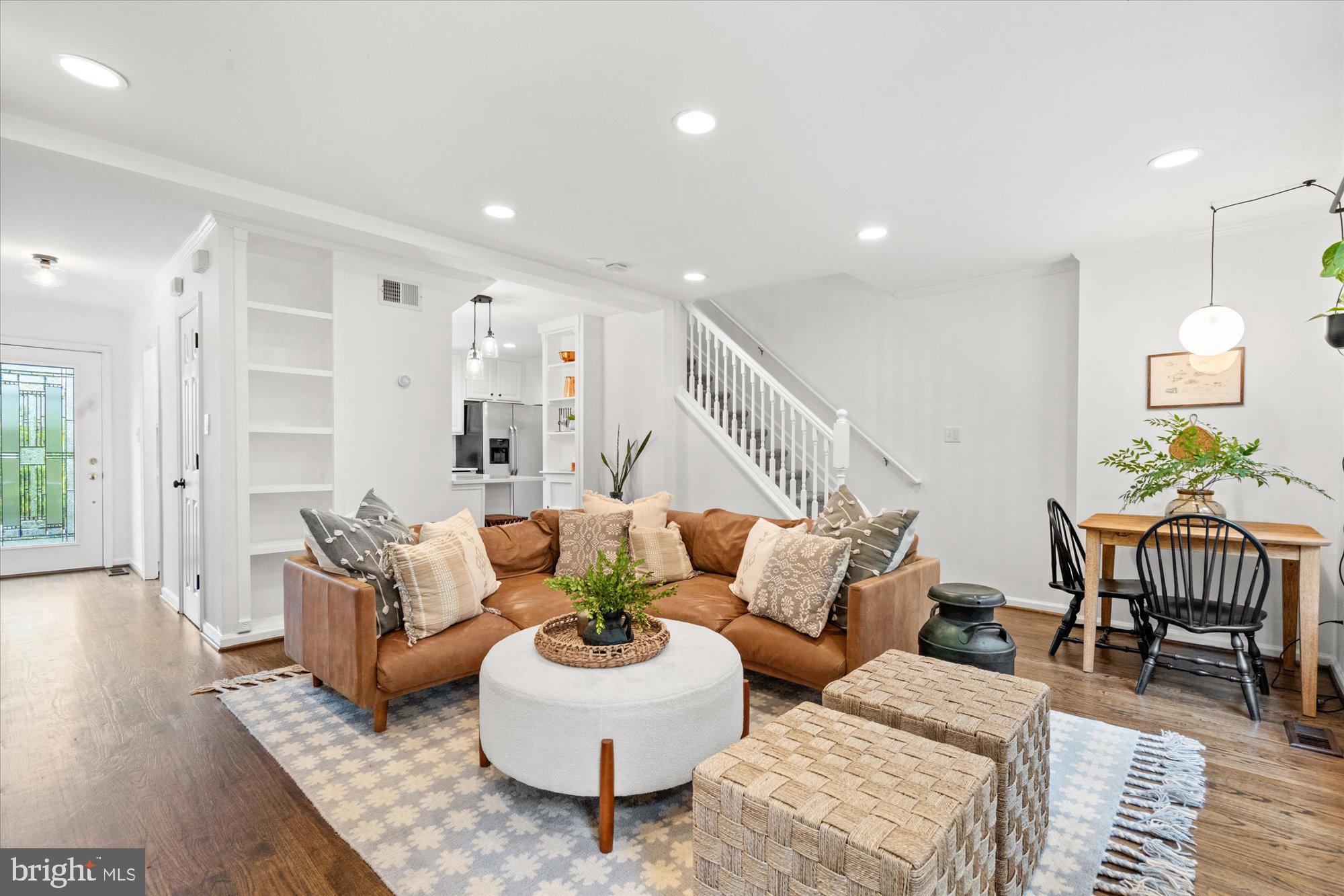 230 Burgess Ave