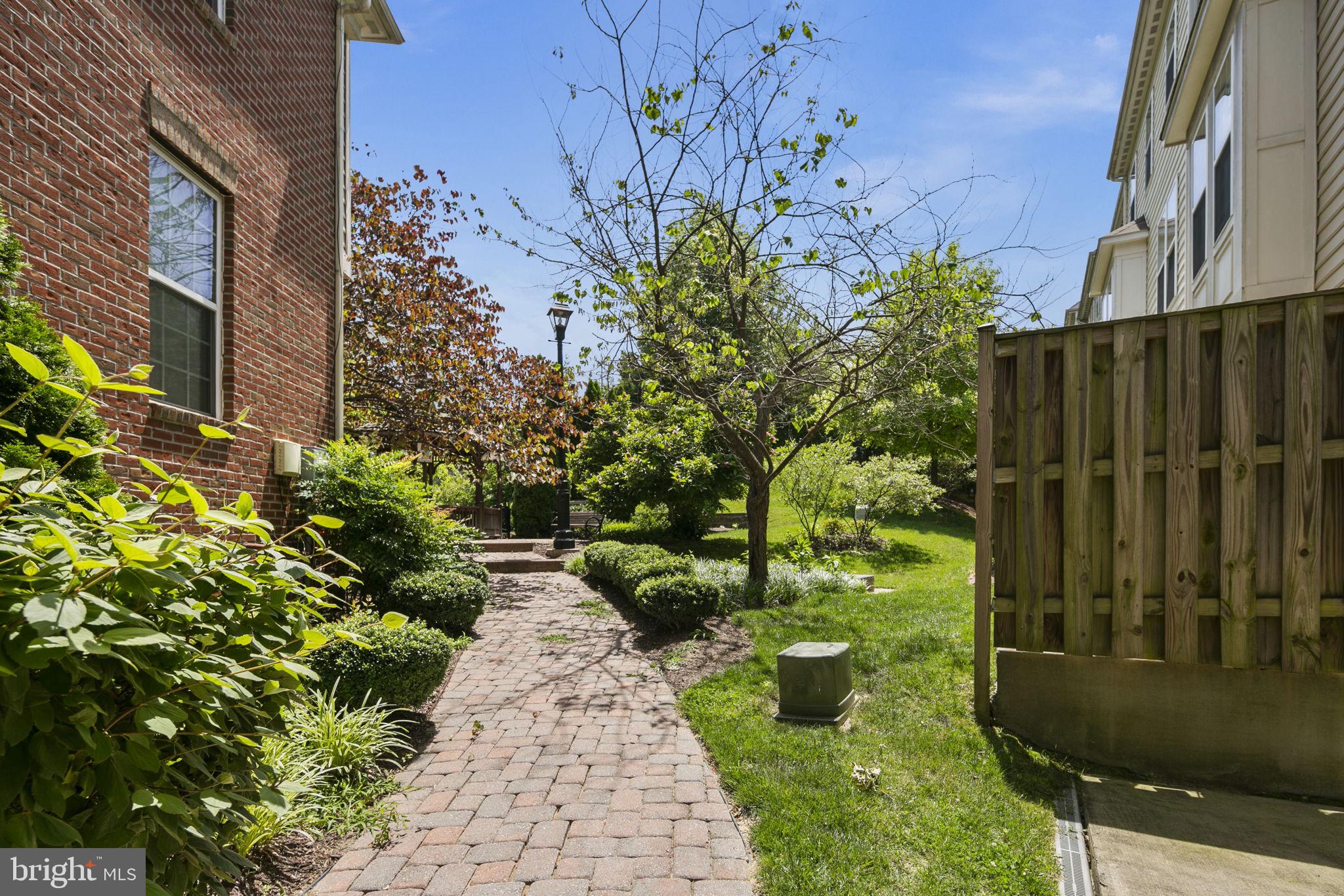 513 TRIADELPHIA WAY