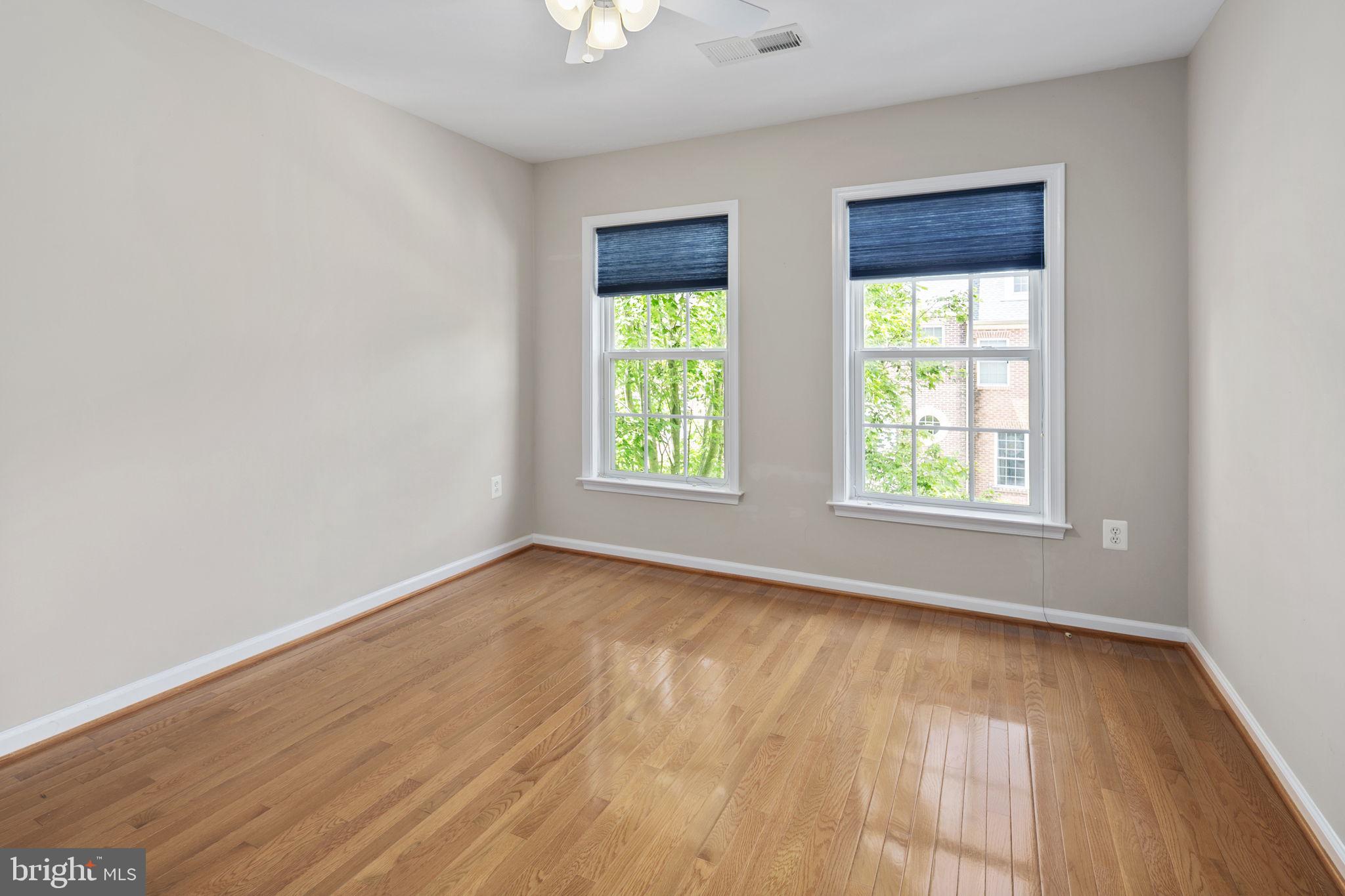 513 TRIADELPHIA WAY