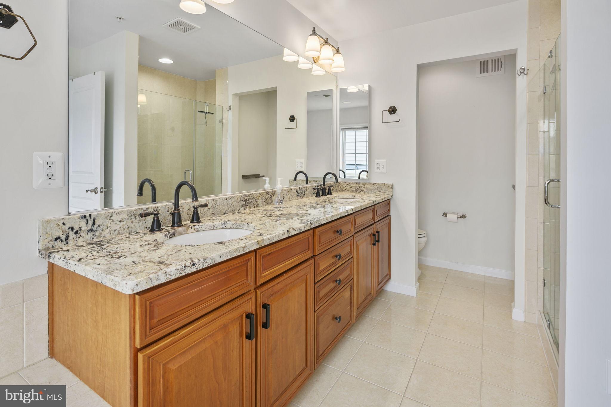 513 TRIADELPHIA WAY