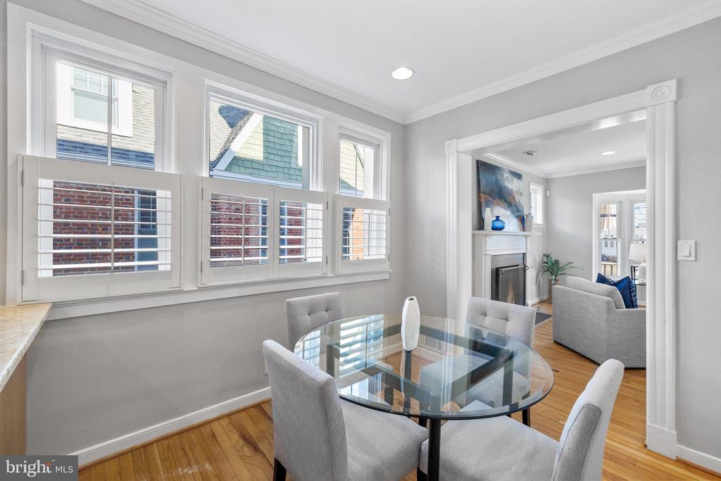 202 Russell Rd